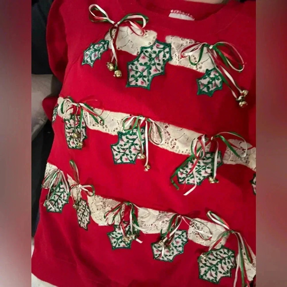 Vintage Hanes Ugly Christmas Sweatshirt Tacky Kitsch Granny Homemade Lace Bells - Picture 11 of 11